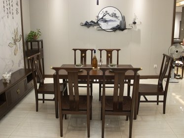 新中式餐廳家具